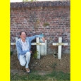 thumbnail Au cimetière de Rosières : la croix d'Emile Arnaud...